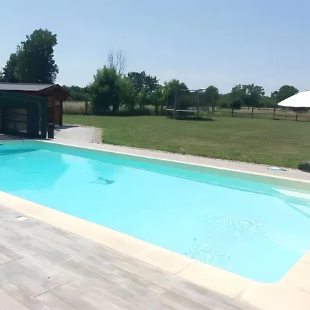 Les Malvaux - D'hotes Bed & Breakfast Huriel